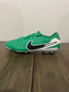 Nike Tiempo Legend 10 ELITE FG LV8 Men Soccer Cleats